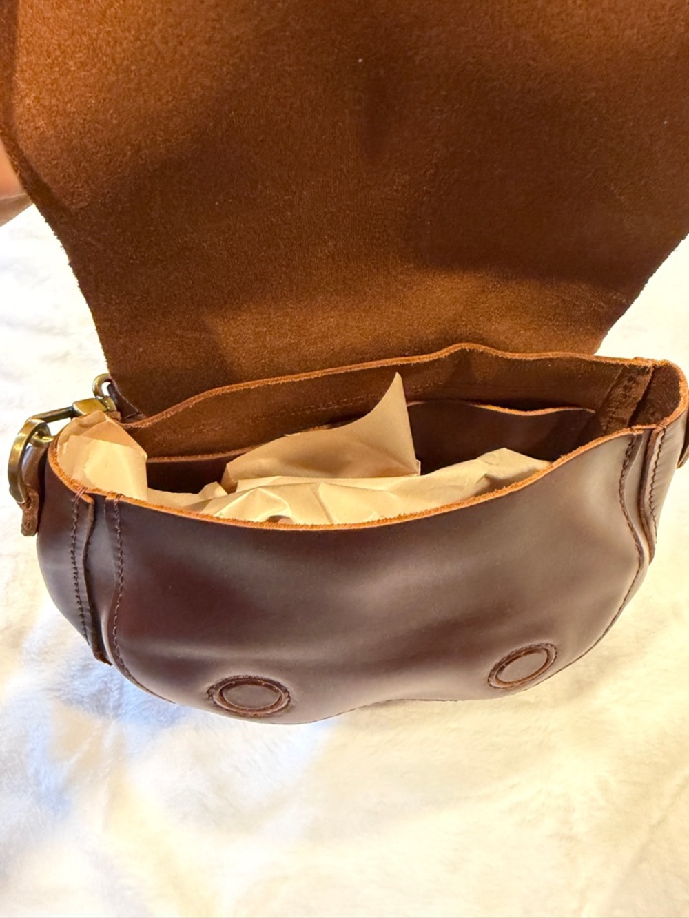 Portland Leather Brown Monaco Small Crossbody Bag - Picture 5 of 6